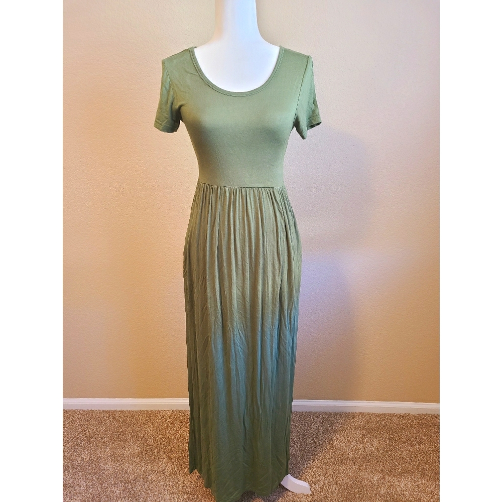 Green Maxi Dress